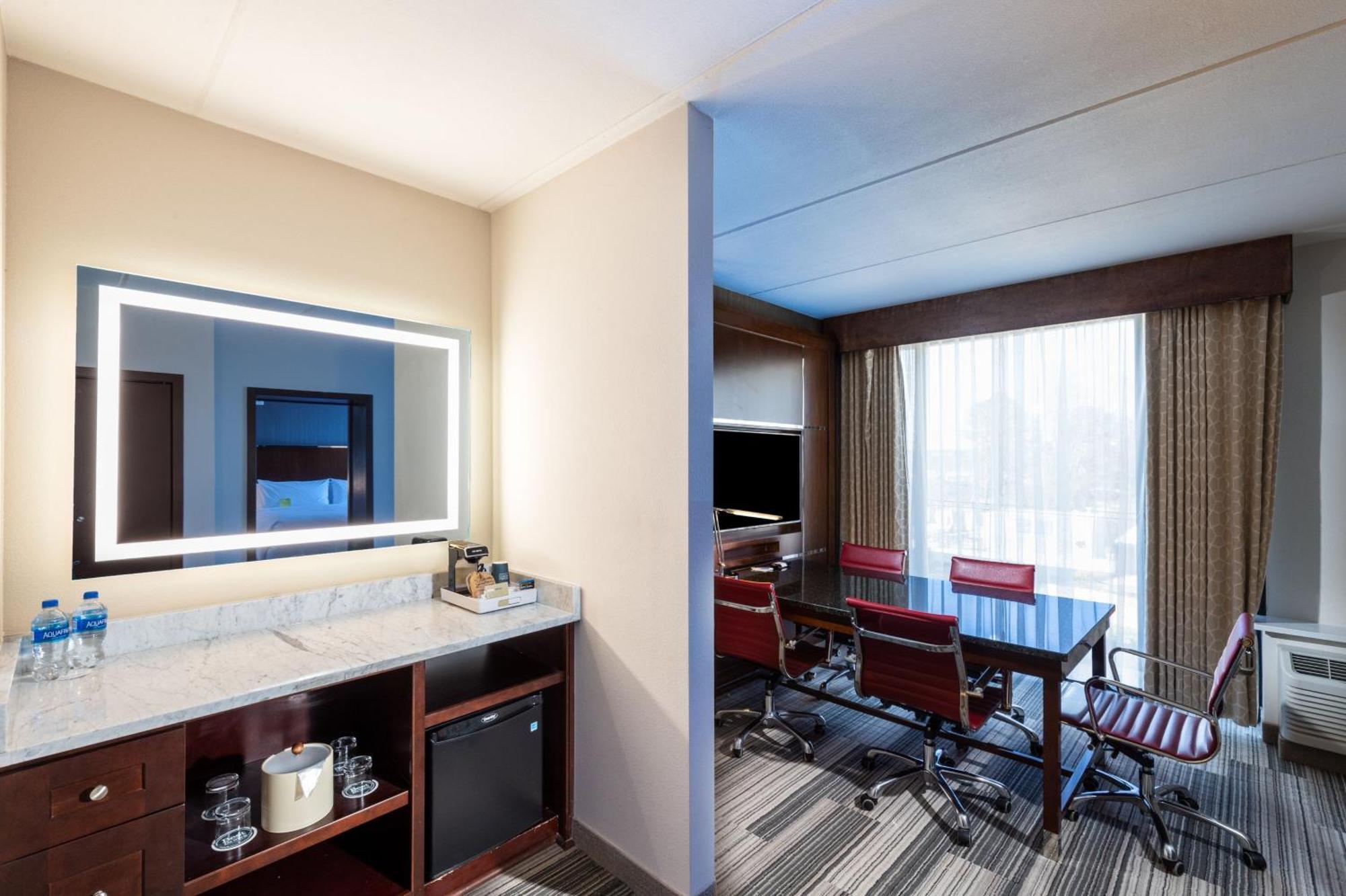 Four Points By Sheraton Atlanta Airport West College Park Ngoại thất bức ảnh
